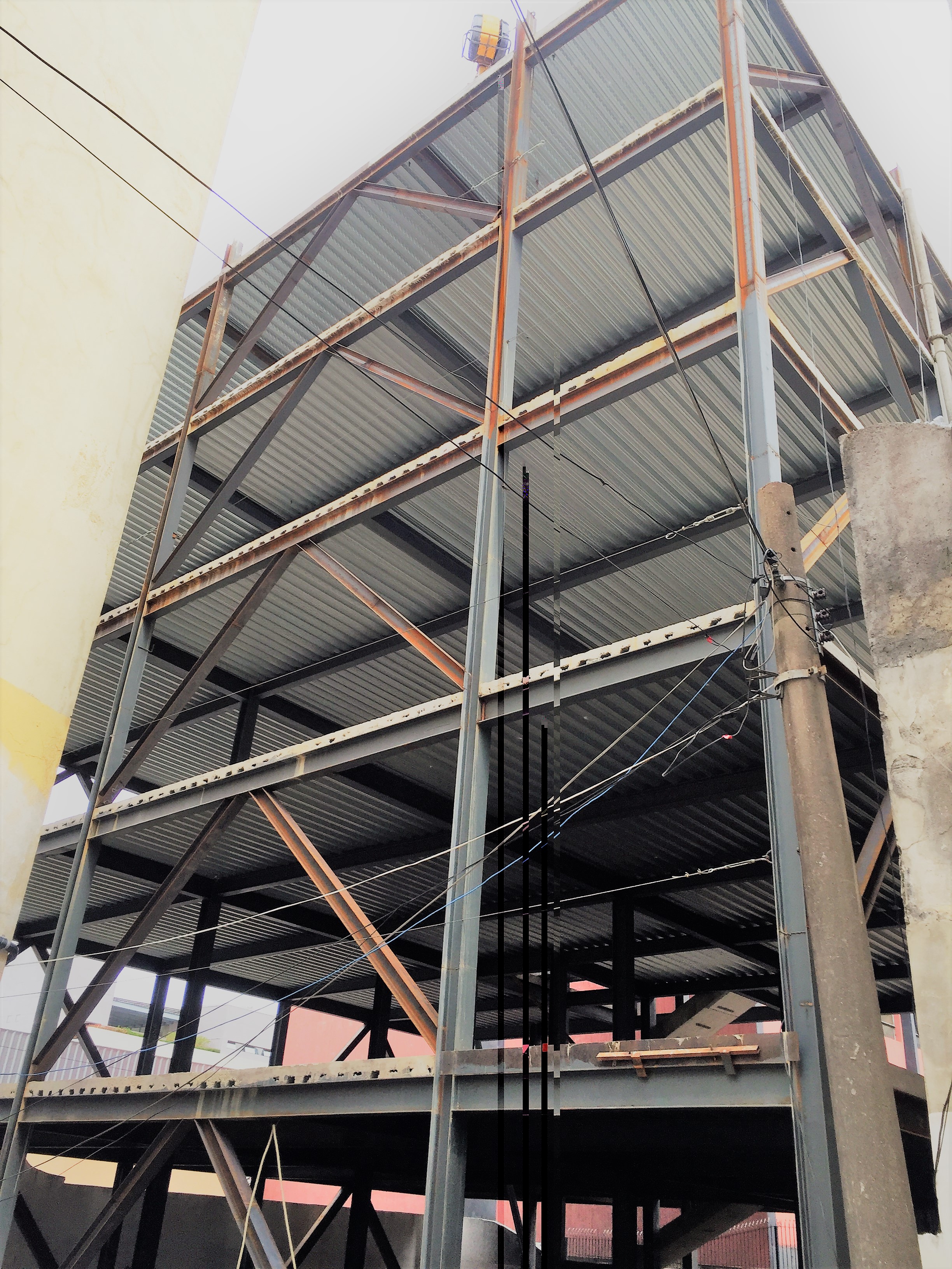 Edifício Metálico